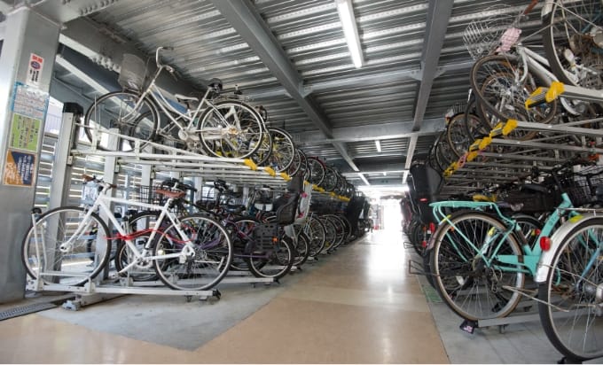 垂直2段式ラックを導入した世田谷区の新烏山自転車等駐車場