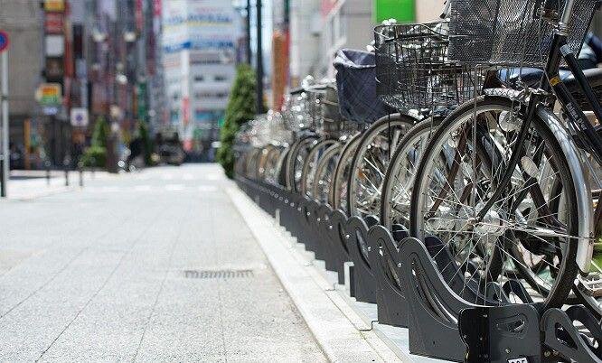 画像：歩道上の駐輪場対策