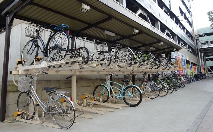 BPARK京成成田駅前駐輪場に、2段式駐輪機：2段式Dロックを導入。