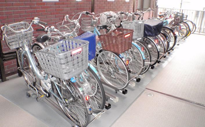 川崎市某マンション駐輪場に、スライド式自転車ラック：AR-SRを導入。