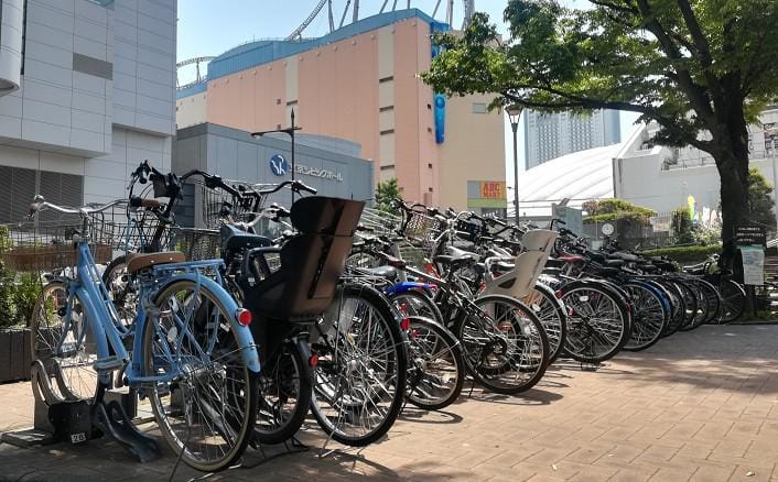 礫川公園前一時利用制自転車駐車場に、駐輪機：Bロックを導入。