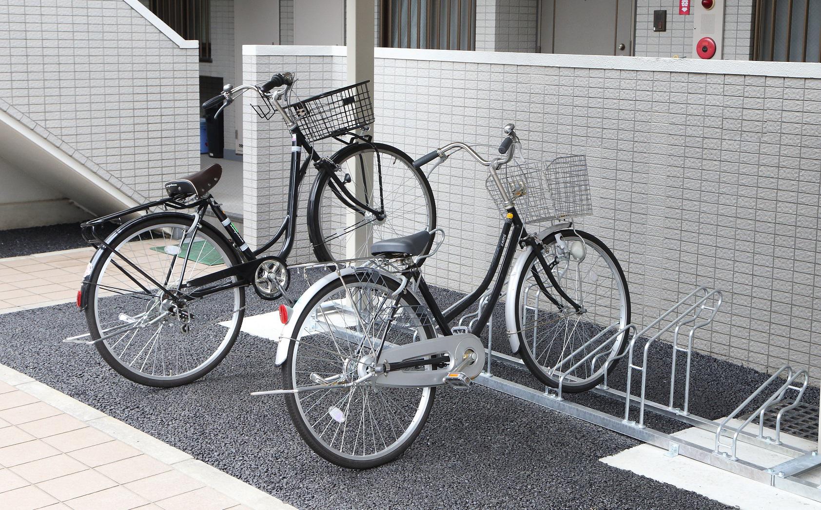 平置ラック：BC-40に自転車が収容されている写真。
