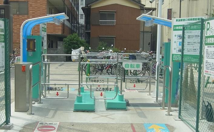 草加駅西口短時間駐輪場に、ゲート式駐輪場：サイクルンを導入。